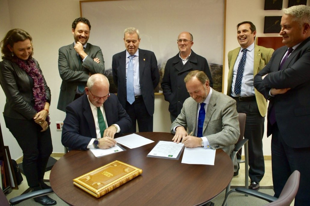 photo6014903116396342314