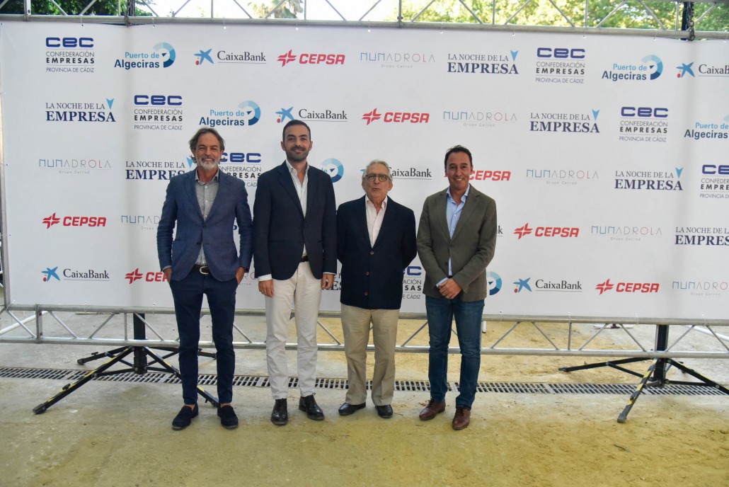 NOCHE DE LA EMPRESA CEC (211)-42