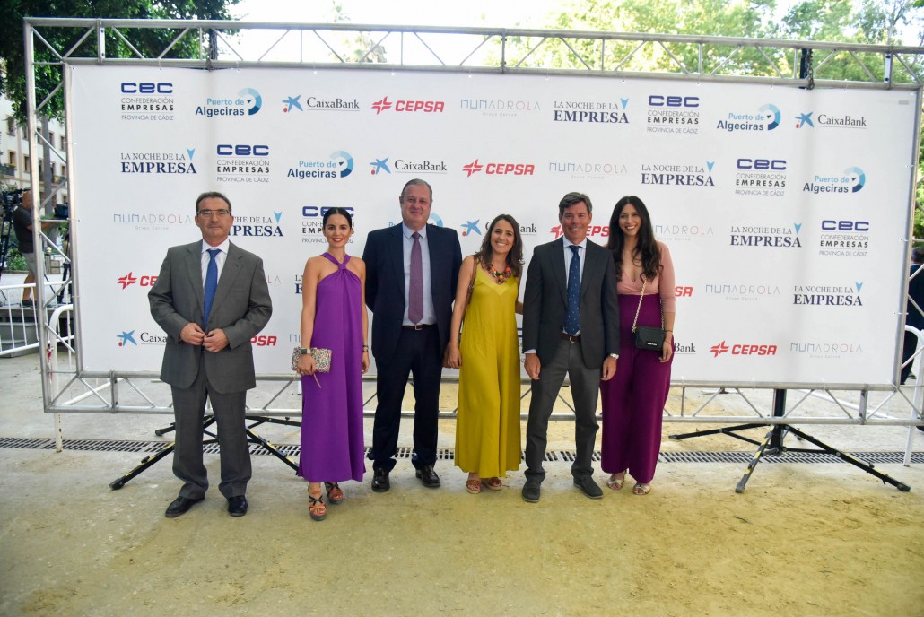 NOCHE DE LA EMPRESA CEC (216)-43