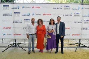 NOCHE DE LA EMPRESA CEC (81)-21