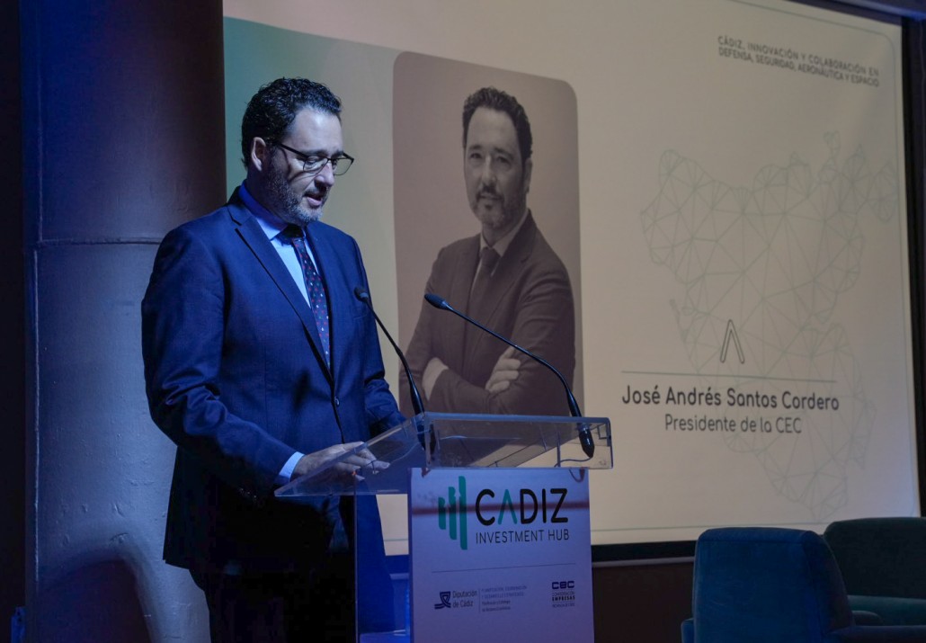 III Foro de inversión _Cádiz. - Presidenta - foto Reyna-1633