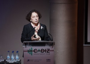 III Foro de inversión _Cádiz. - Presidenta - foto Reyna-1655