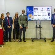 Empresas patrocinadoras y colaboradoras de la Noche de la Empresa con el presidente y secretaria general de la CEC